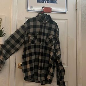 Never morn dark flannel